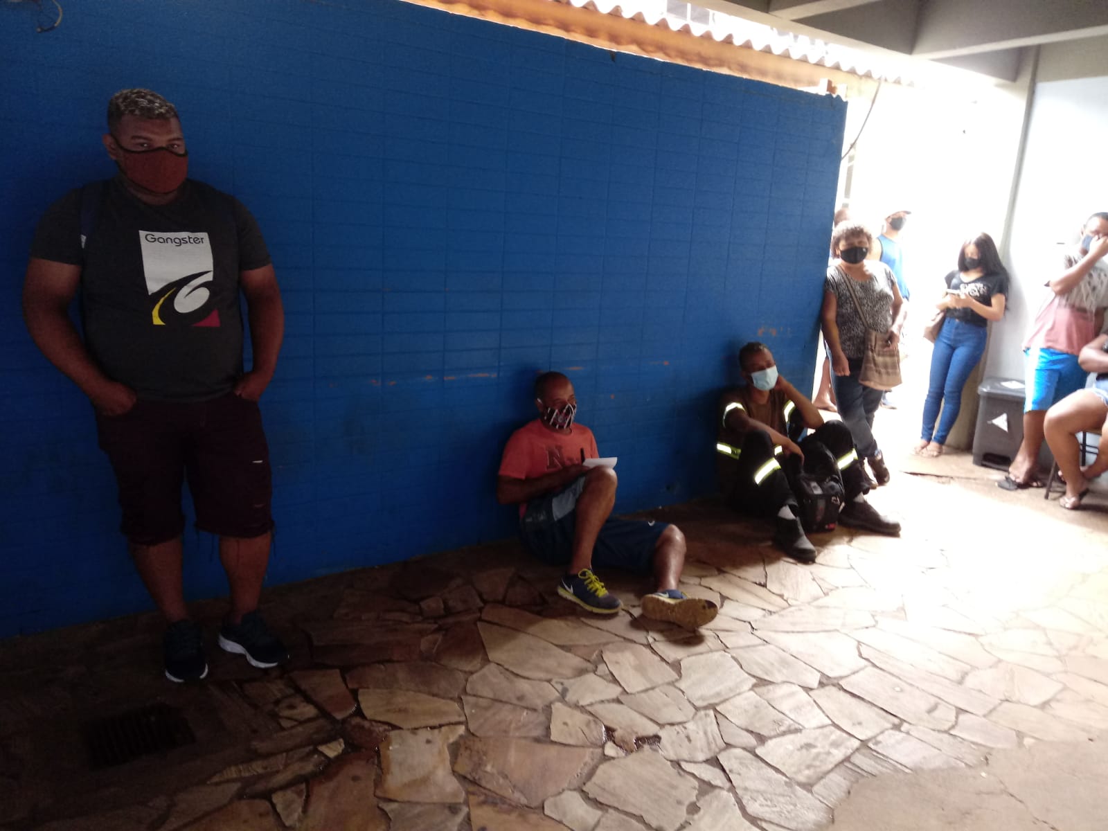 Pacientes com sintomas gripais lotam hospitais de Campinas