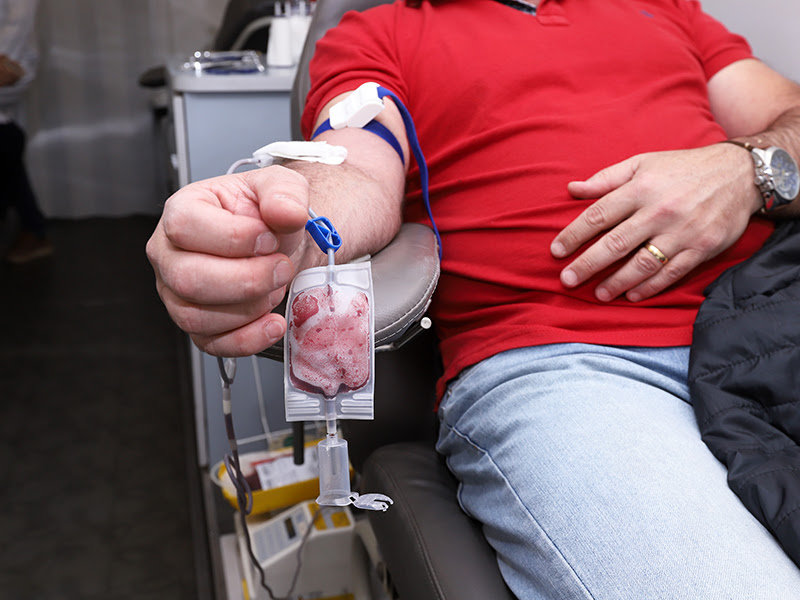 Mesmo após ameaça de cancelamento de cirurgias, doações de sangue seguem baixas