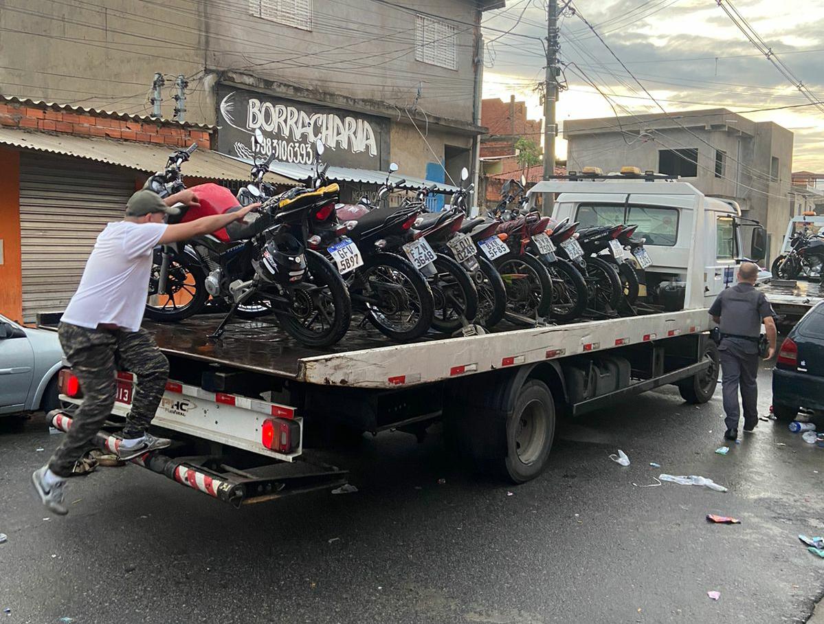 PM e GM encerram “pancadão” no Oziel, em Campinas