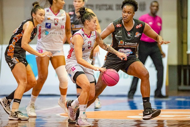 Vera Cruz/Campinas estreia com vitória na LBF