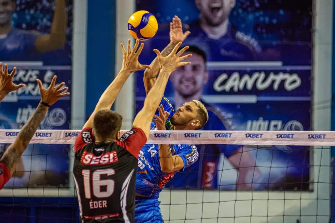 Vôlei Renata perde e decisão vai para o terceiro jogo