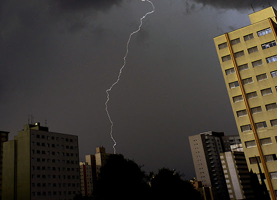 Tempestade desta terça-feira deixa vários problemas em Campinas