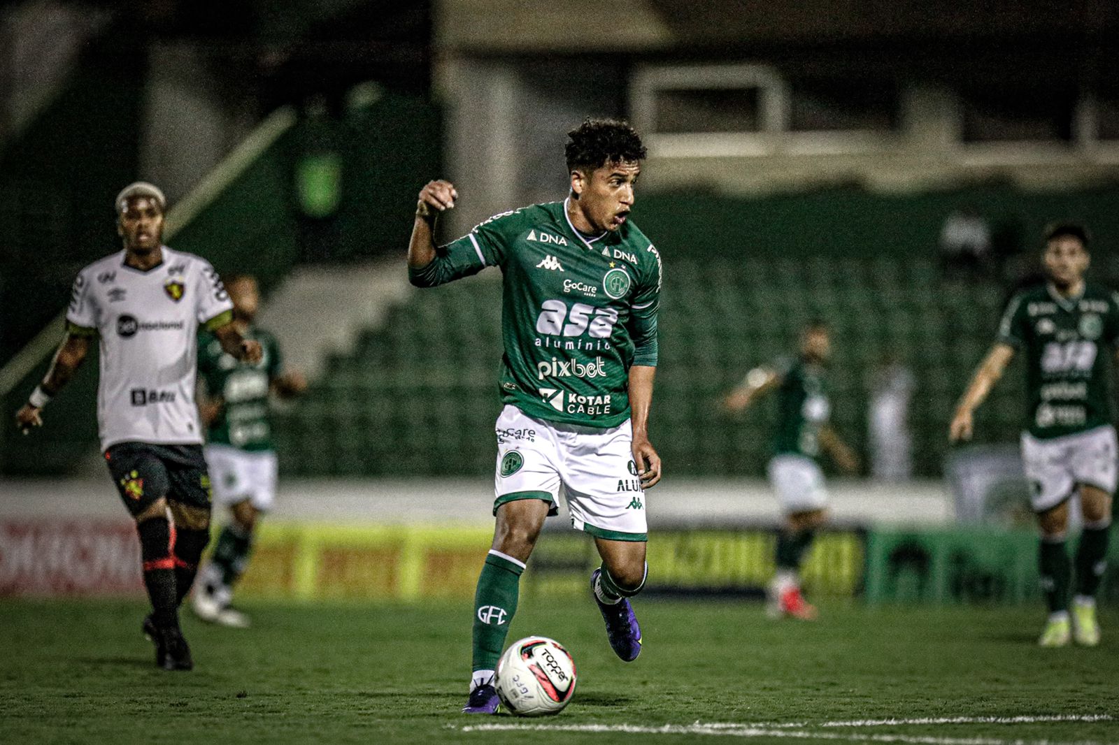 Guarani empata com o Sport no Brinco de Ouro