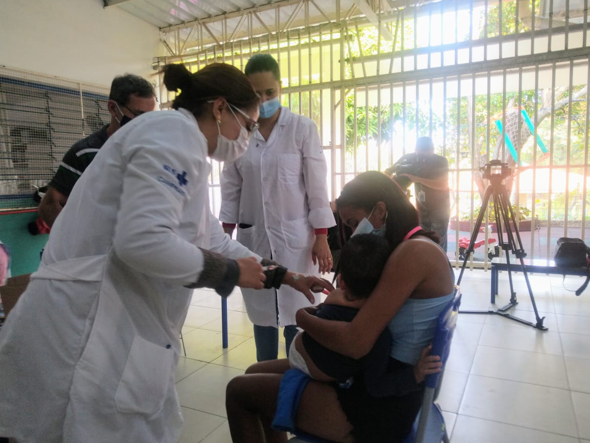 Campinas inicia vacinação contra gripe e sarampo em escolas