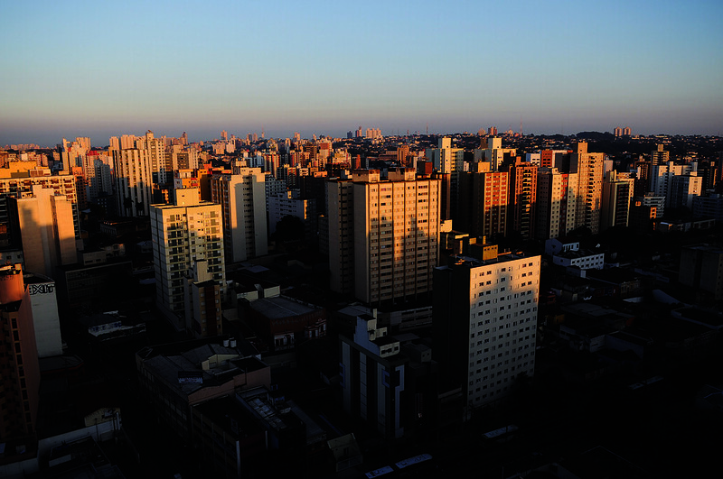 Com umidade do ar em baixa, Campinas entra em estado de atenção