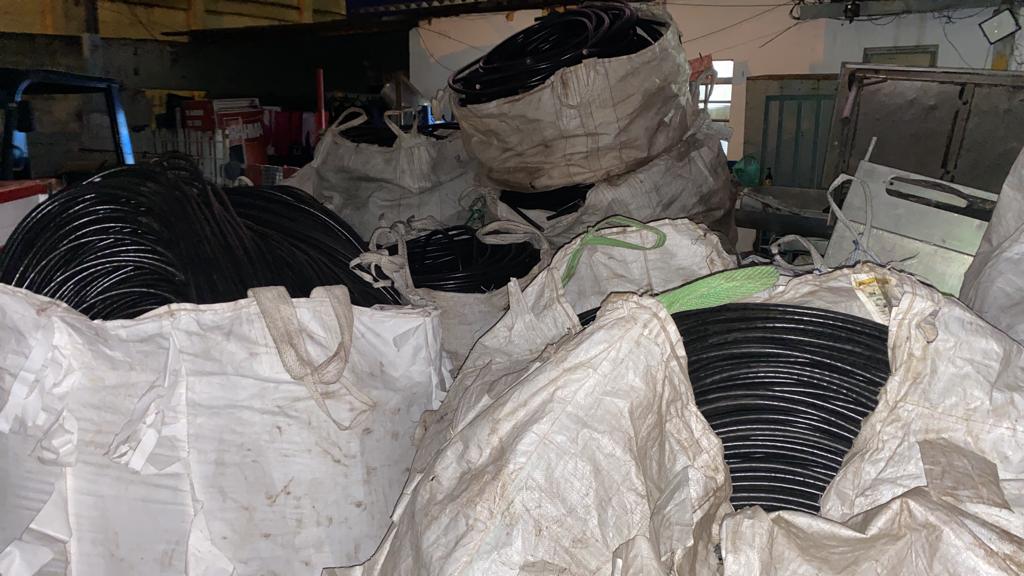 DEIC apreende 20 toneladas de cabos com fios de cobre em Sumaré