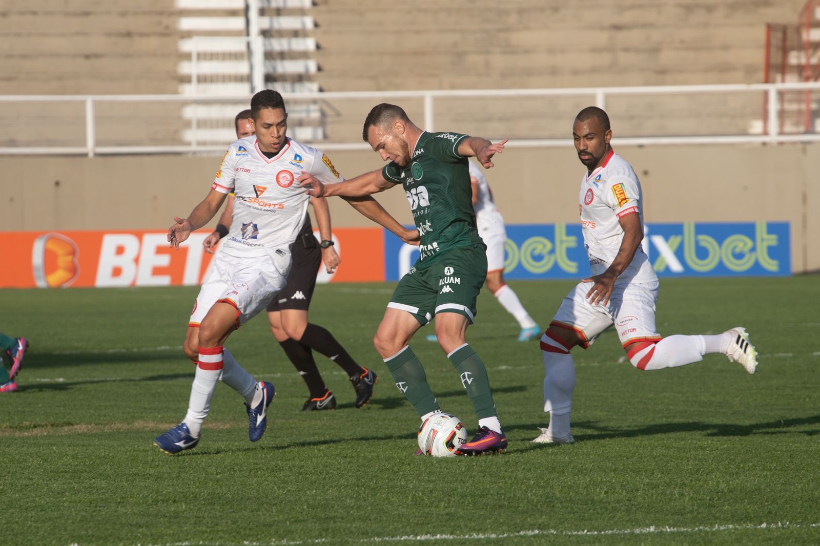 Guarani viaja com dúvidas para o jogo contra o Vasco