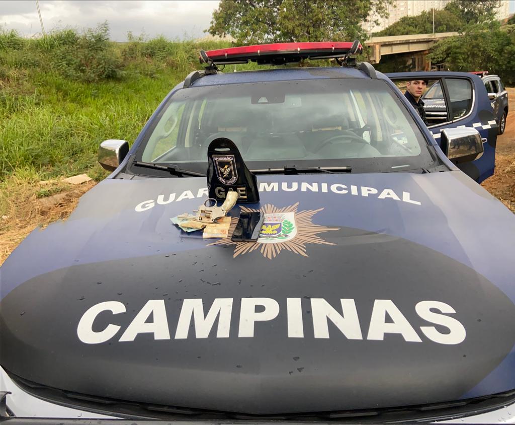 Homem é preso após roubar mulheres que faziam aulas de direção