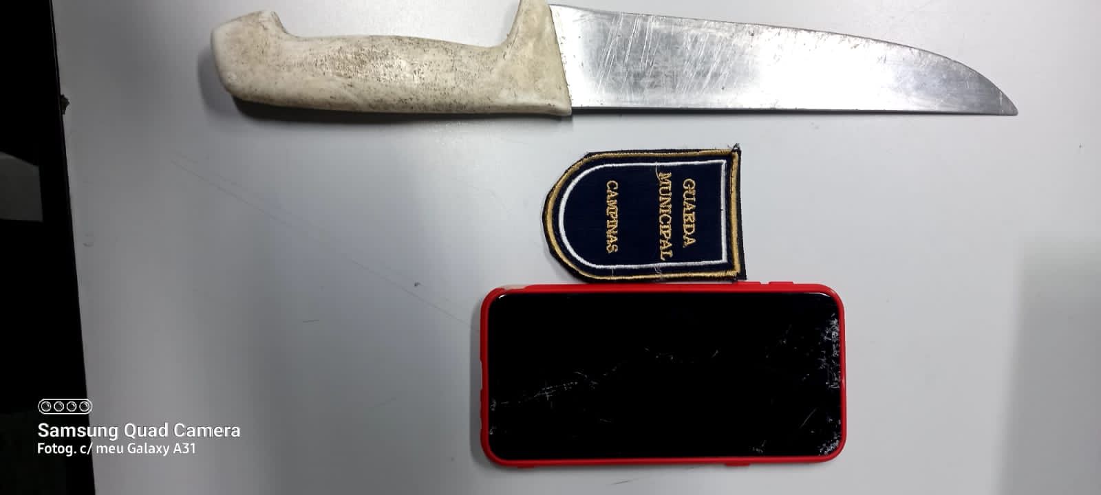 Homem que ameaçava passageiros com faca é preso em Campinas