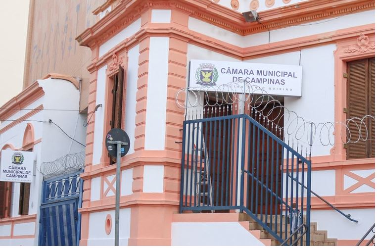 Câmara rejeita proposta de incluir gritaria como “poluição sonora”