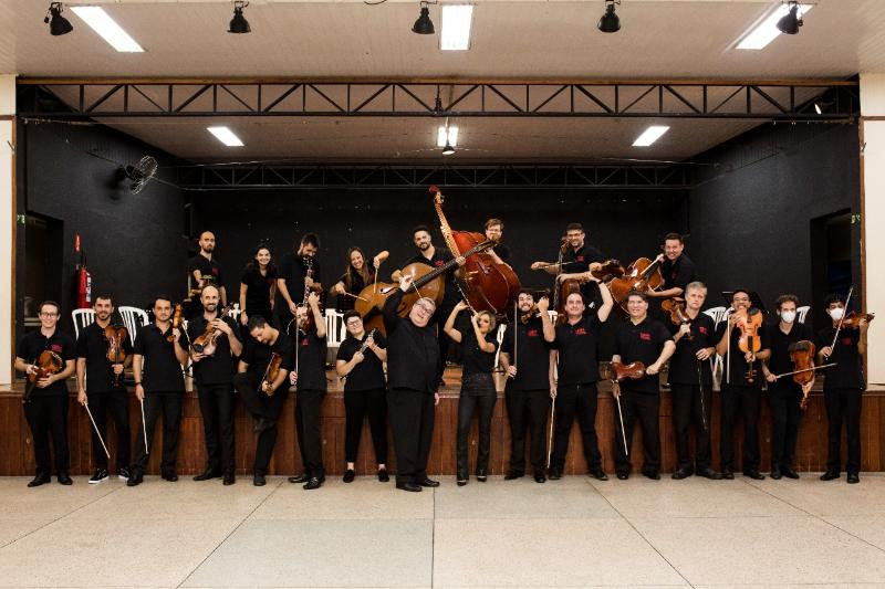 Camerata Jovem de Campinas realiza concerto de rock na Concha Acústica