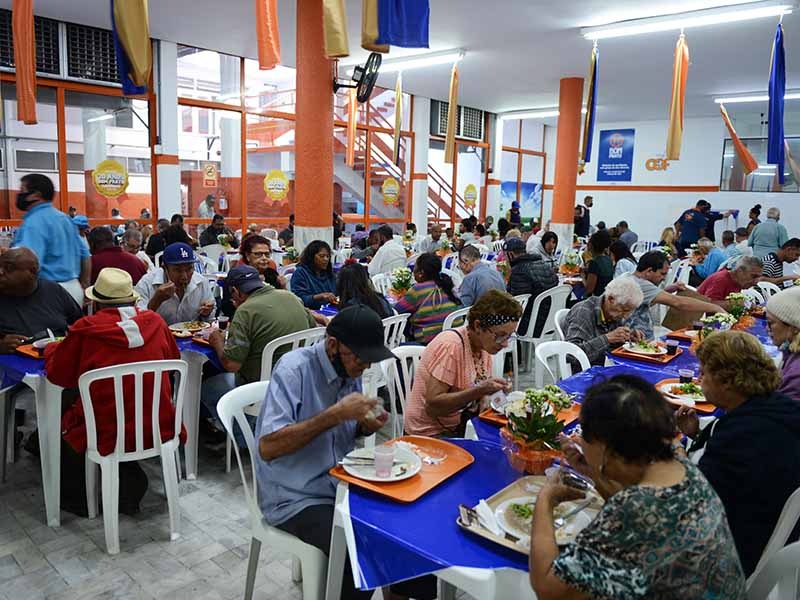 Restaurante Bom Prato completa 20 anos em Campinas