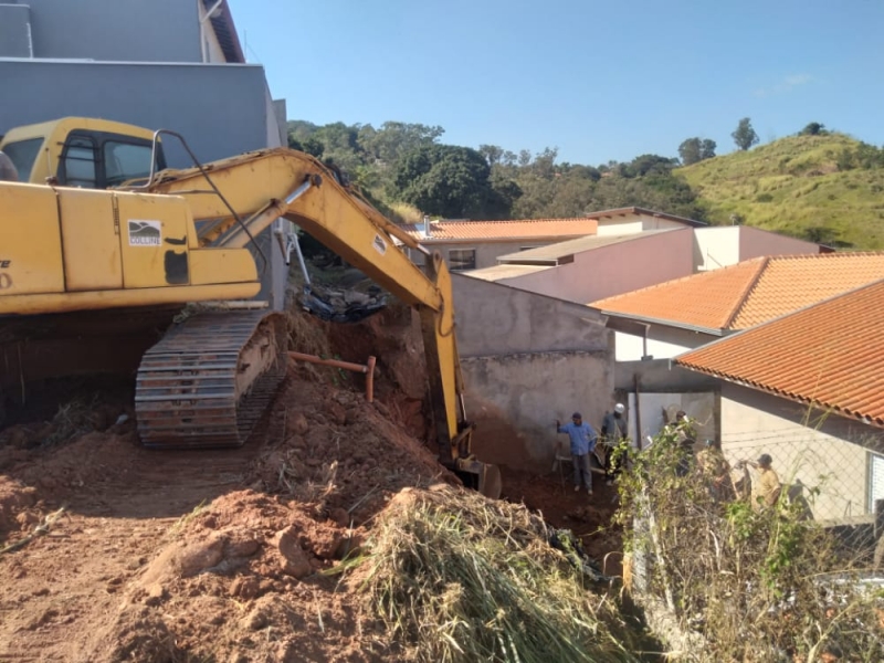 Vinhedo faz obras em 11 locais com risco de desabamento
