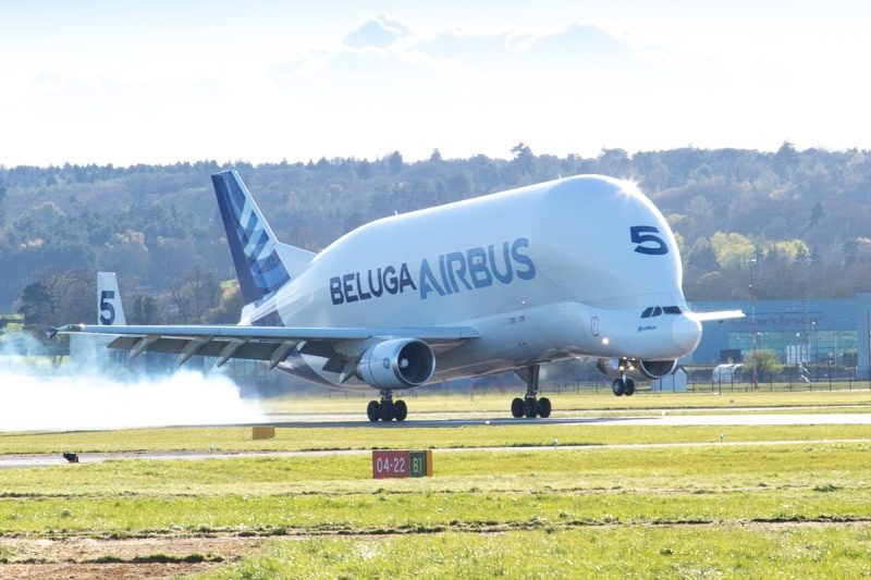 Chegada do cargueiro Beluga a Viracopos é atrasada em um dia