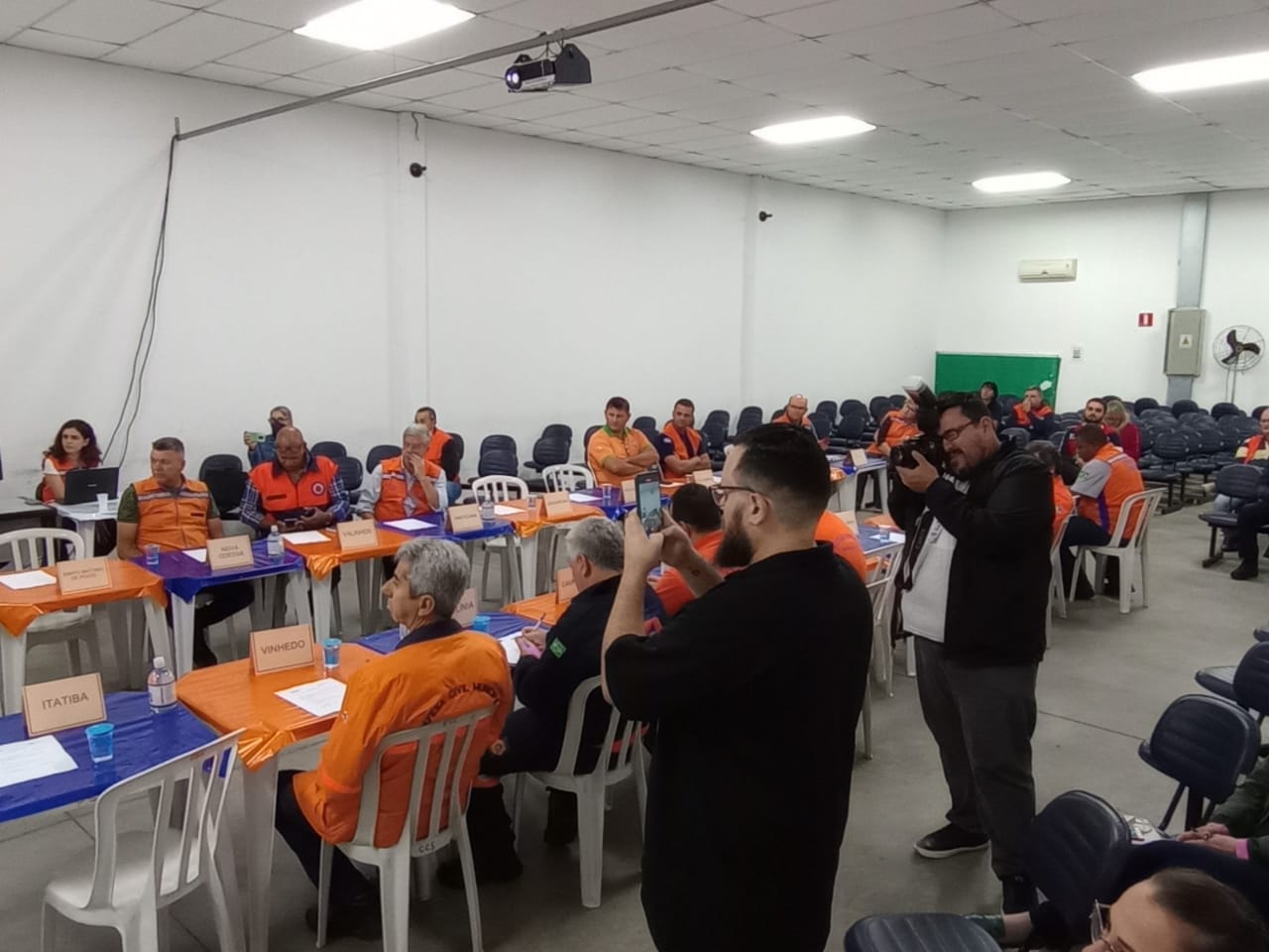 Estiagem é foco de encontro de integrantes da Defesa Civil na RMC