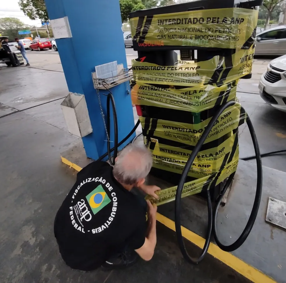 Posto de gasolina em Piracicaba é interditado por fraudes