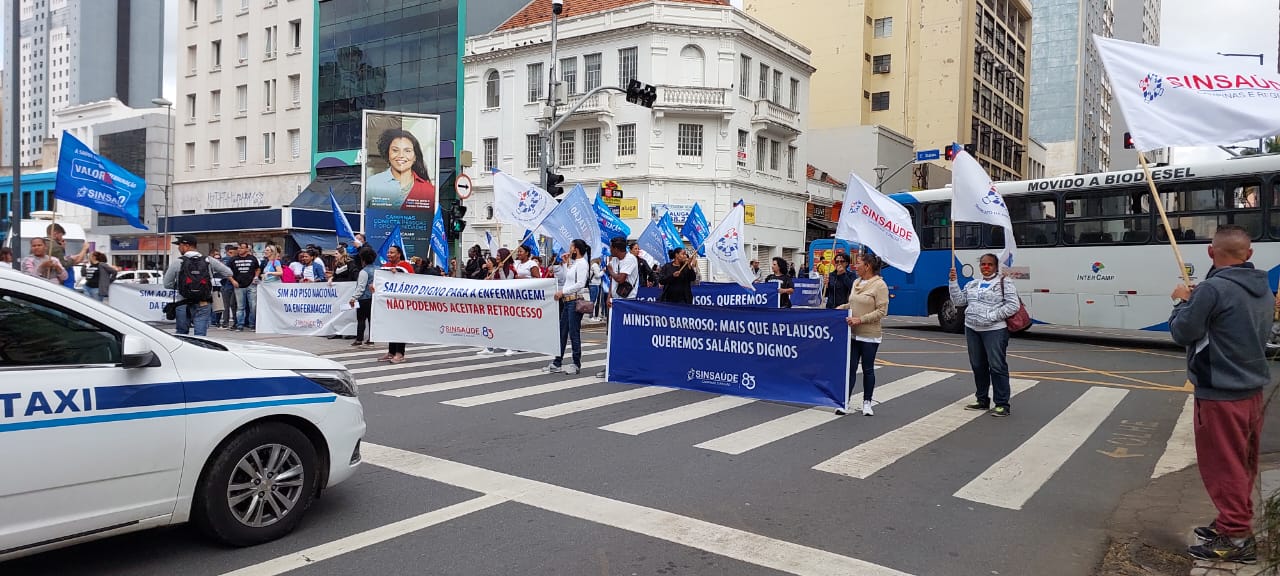Profissionais da saúde planejam greve para a próxima semana