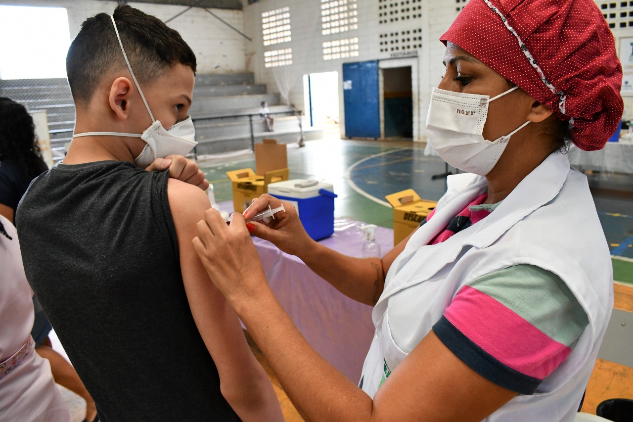 Sumaré começa a aplicar 4ª dose da vacina para quem tem mais de 25 anos