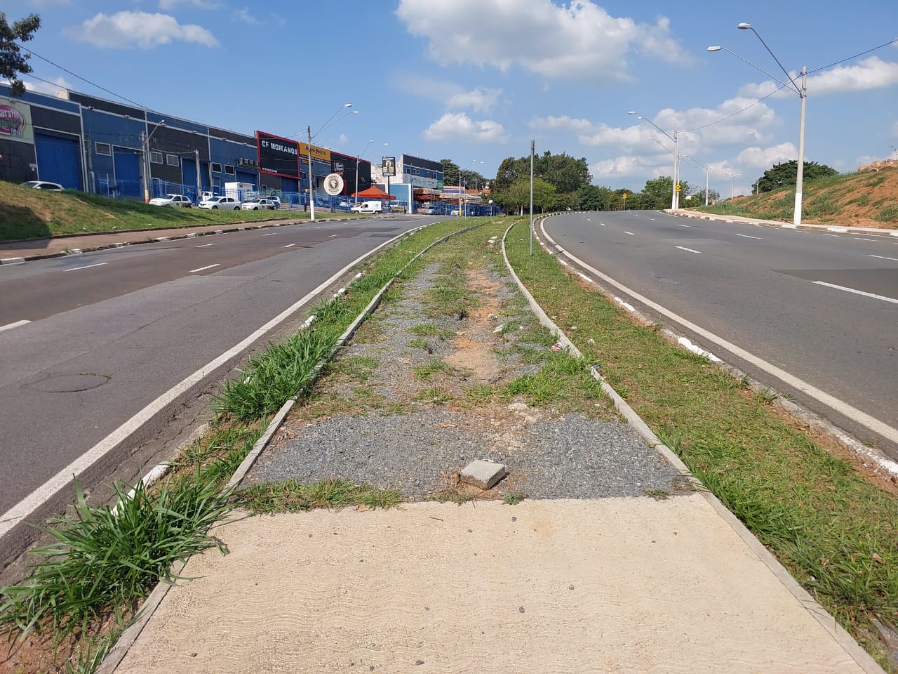 Obras da ciclovia do Piçarrão seguem paralisadas