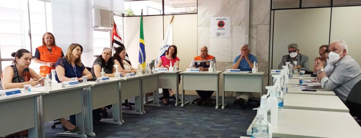 Campinas volta a recomendar uso de máscaras em locais fechados