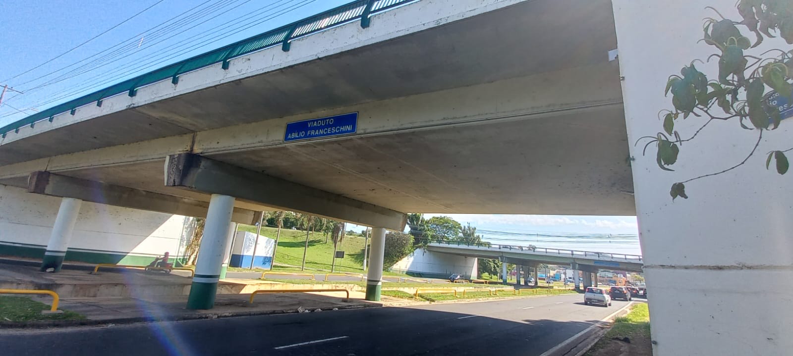 Prefeitura de Valinhos restabelece energia em viadutos após furto de cabos