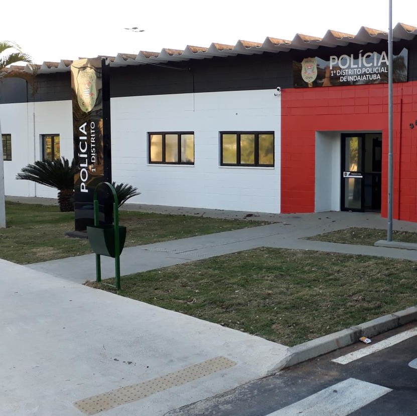 Homem é detido por importunação sexual em ônibus metropolitano
