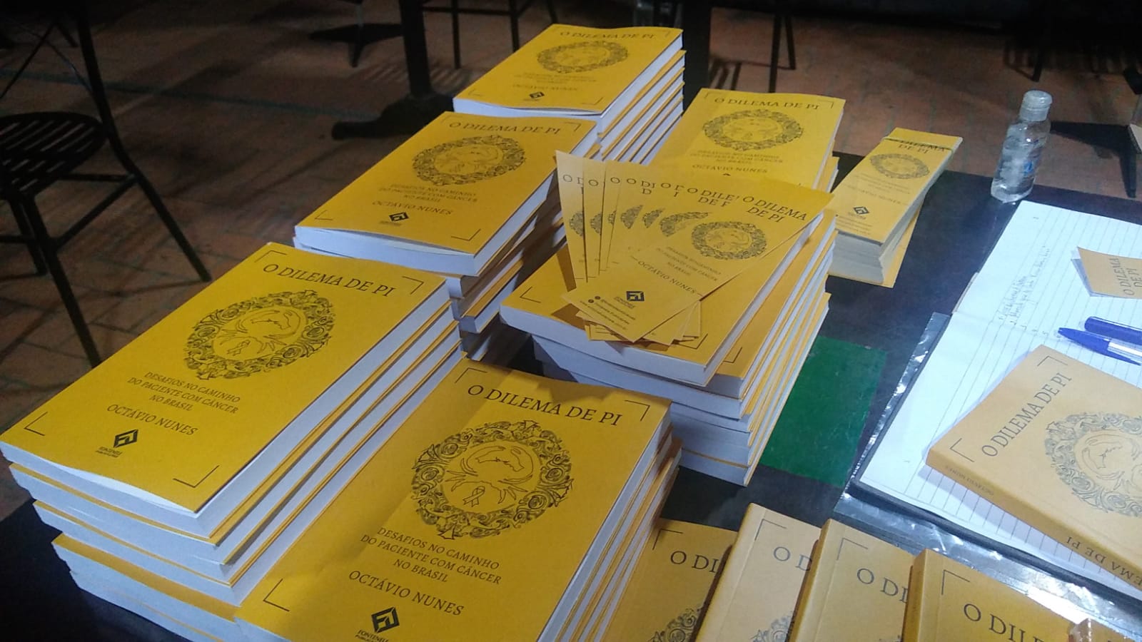 Jornalista e colunista da CBN Campinas lança livro que aborda o câncer e seus desafios