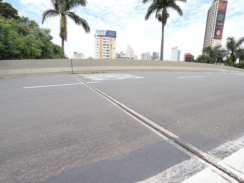 Prefeitura vai reformar juntas de dilatação do Viaduto Cury
