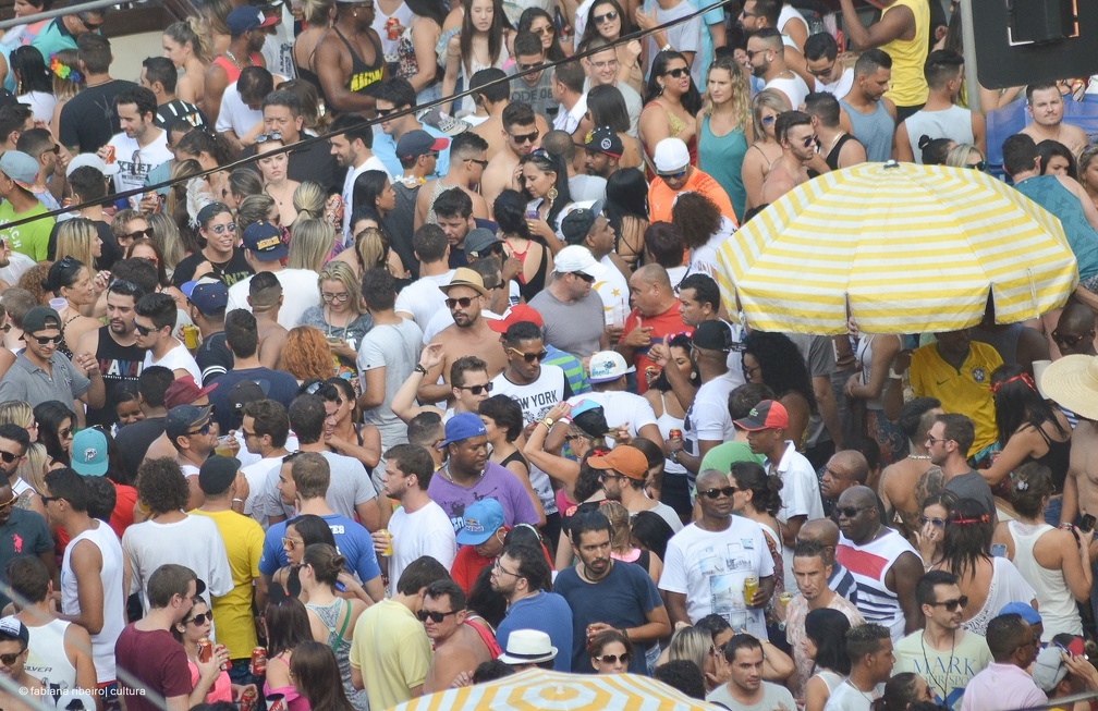 Ambulantes que querem trabalhar no Carnaval devem se inscrever até 5 de fevereiro
