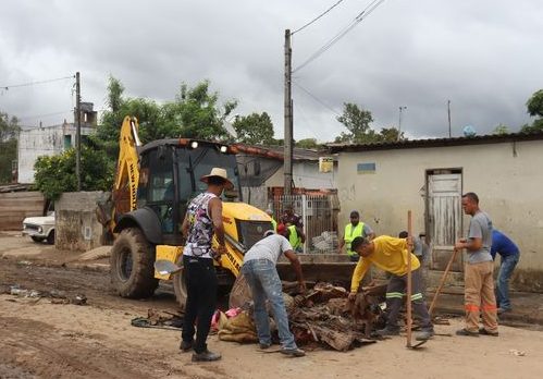 Capivari continua trabalho de limpeza das ruas da cidade