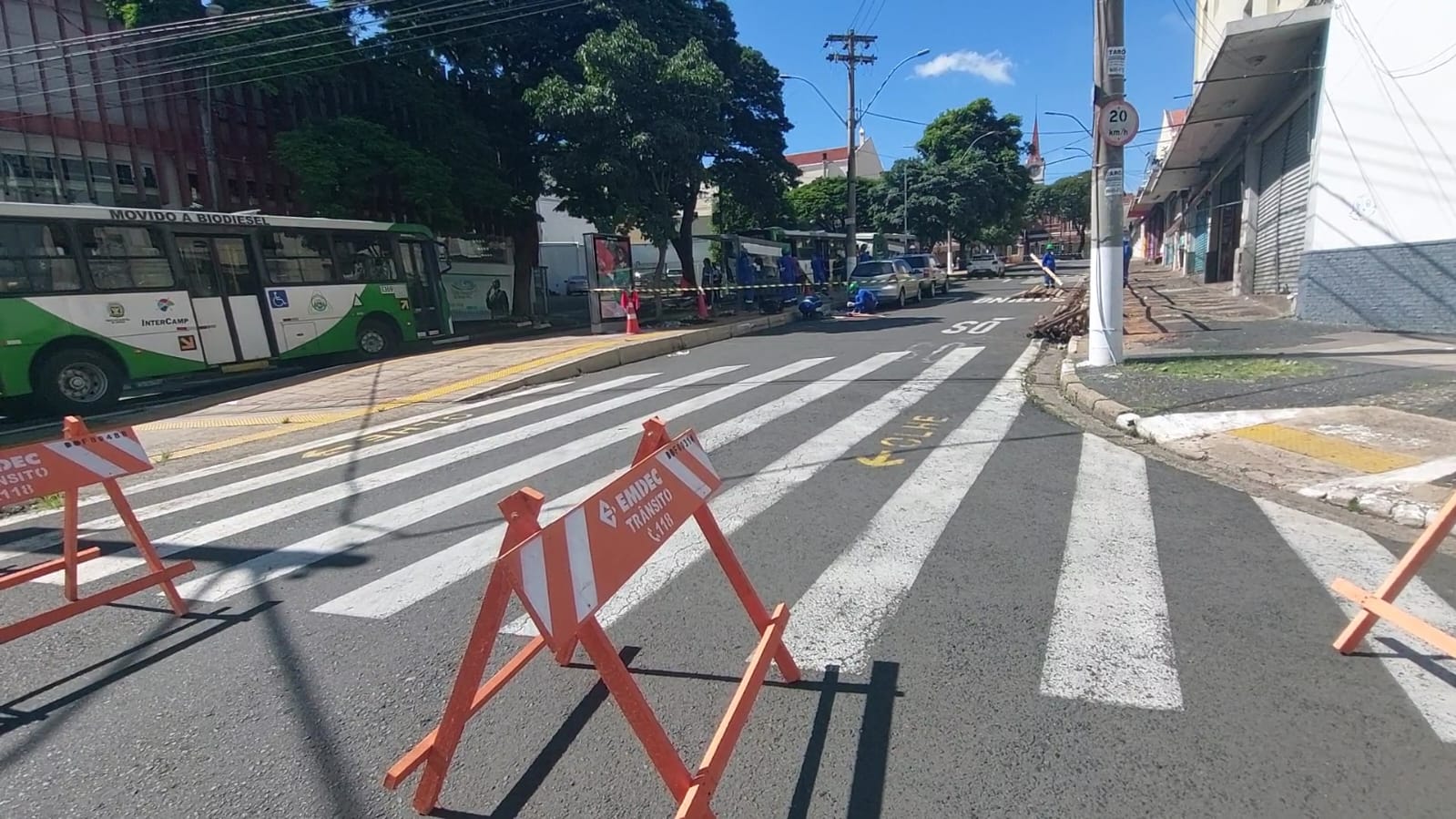 Via do Centro de Campinas tem bloqueio nesta manhã