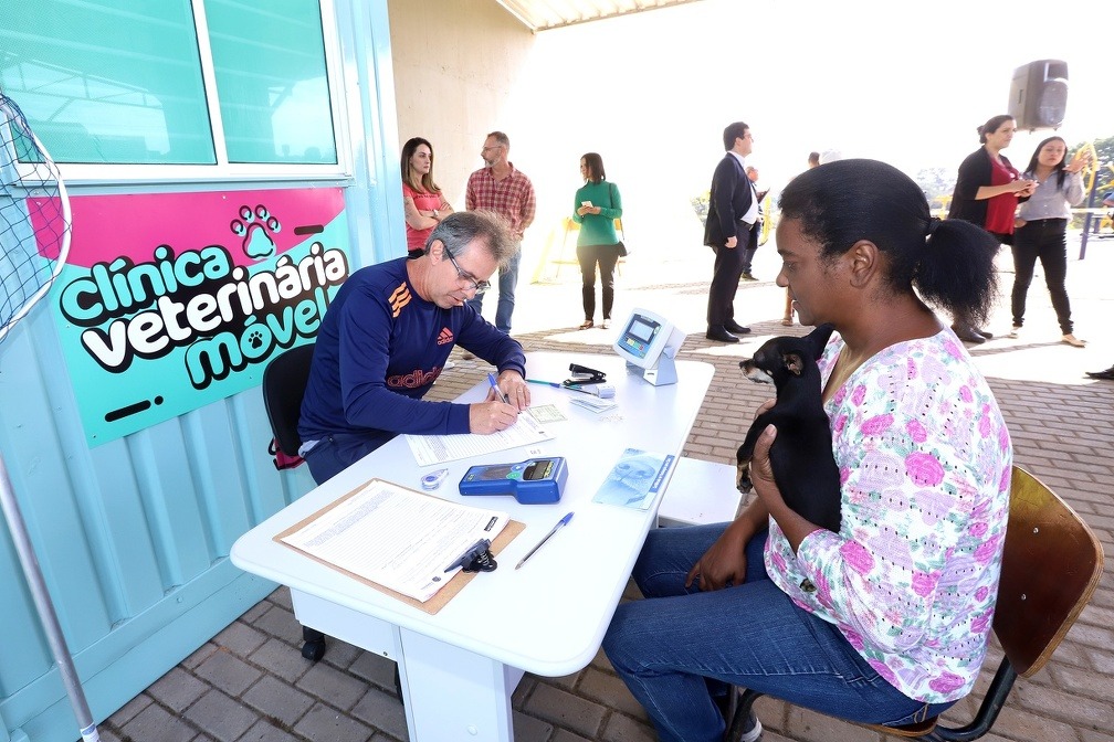 Clínicas veterinárias móveis retomam atendimentos em Campinas