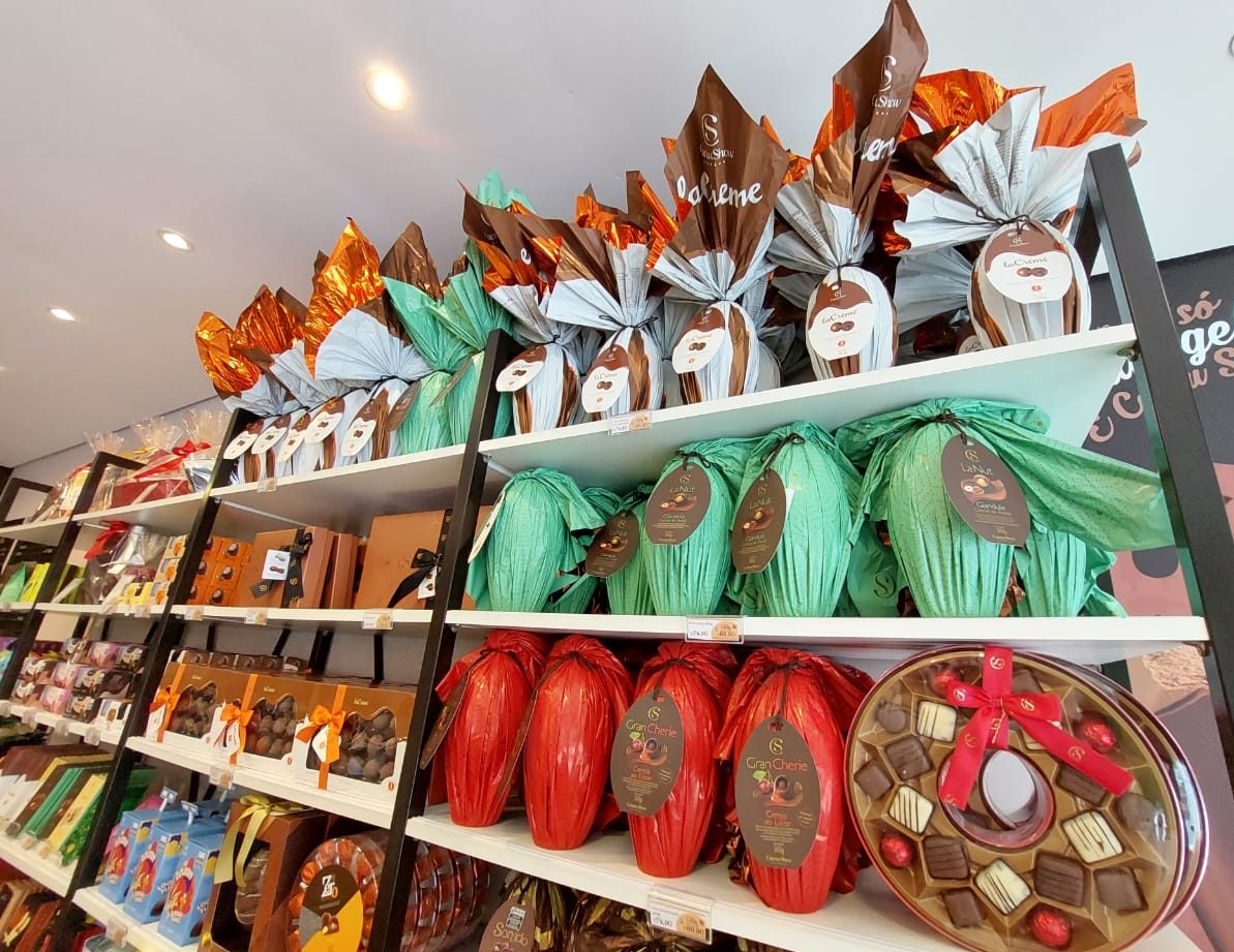 Chuva atrapalha a venda de ovos de páscoa nesta Sexta-Feira Santa 