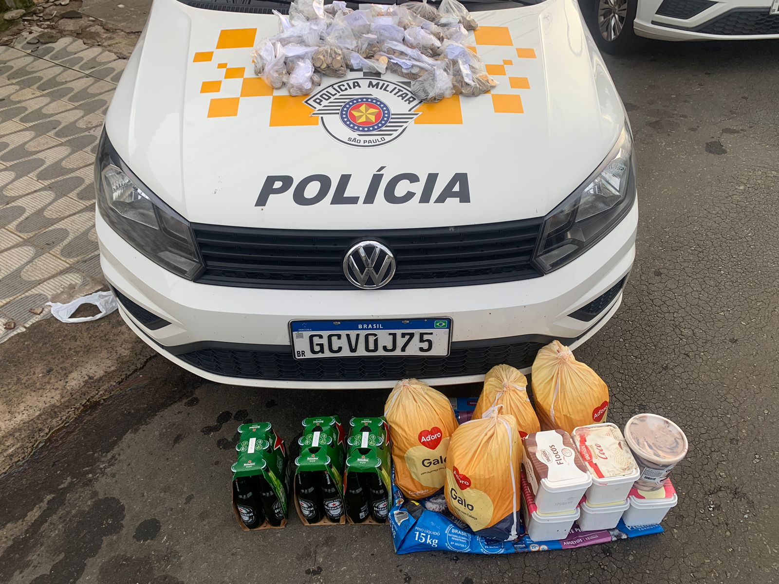Polícia Rodoviária flagra criminosos furtando açougue no Jardim São Marcos