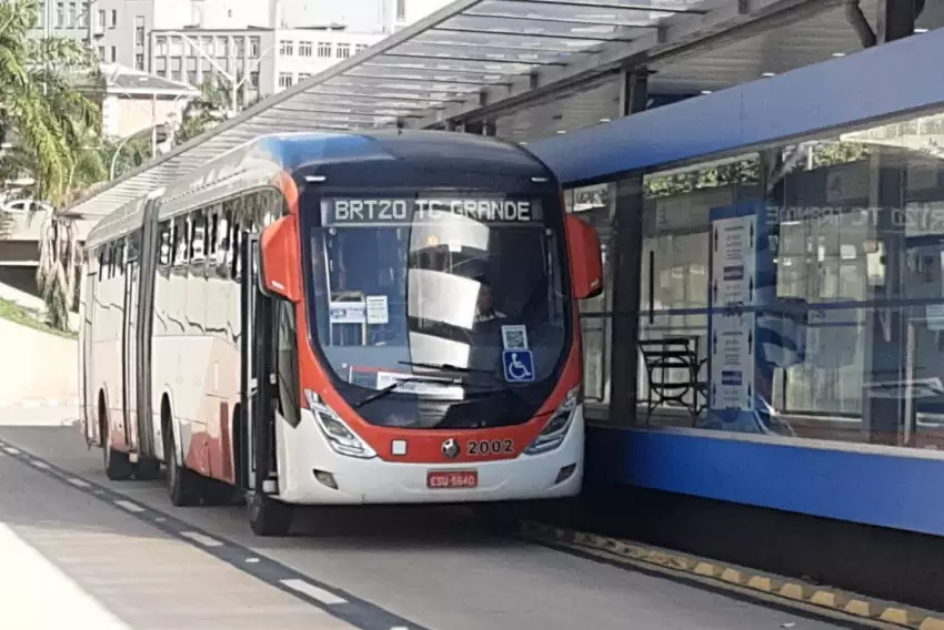 Linha BRT20 começa a parar em todas as estações do Corredor Campo Grande
