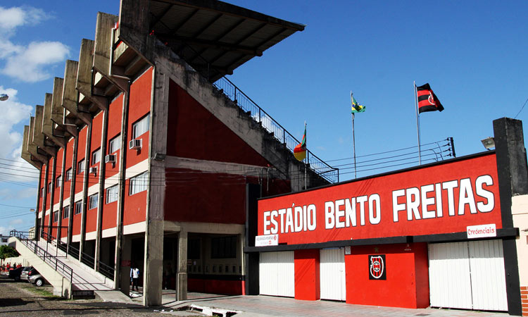 Para conquistar quantia milionária na Copa do BR, Ponte Preta enfrenta o Brasil no RS