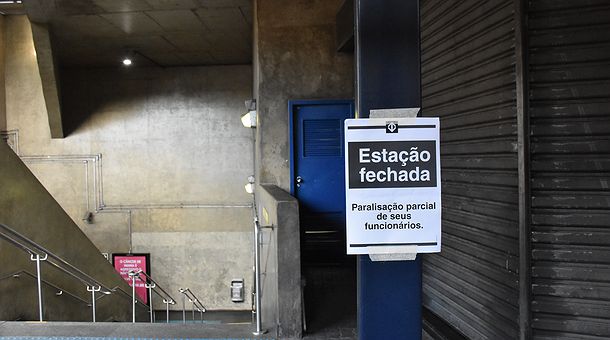 SP dá ponto facultativo para servidores públicos no 2º dia de greve do Metrô