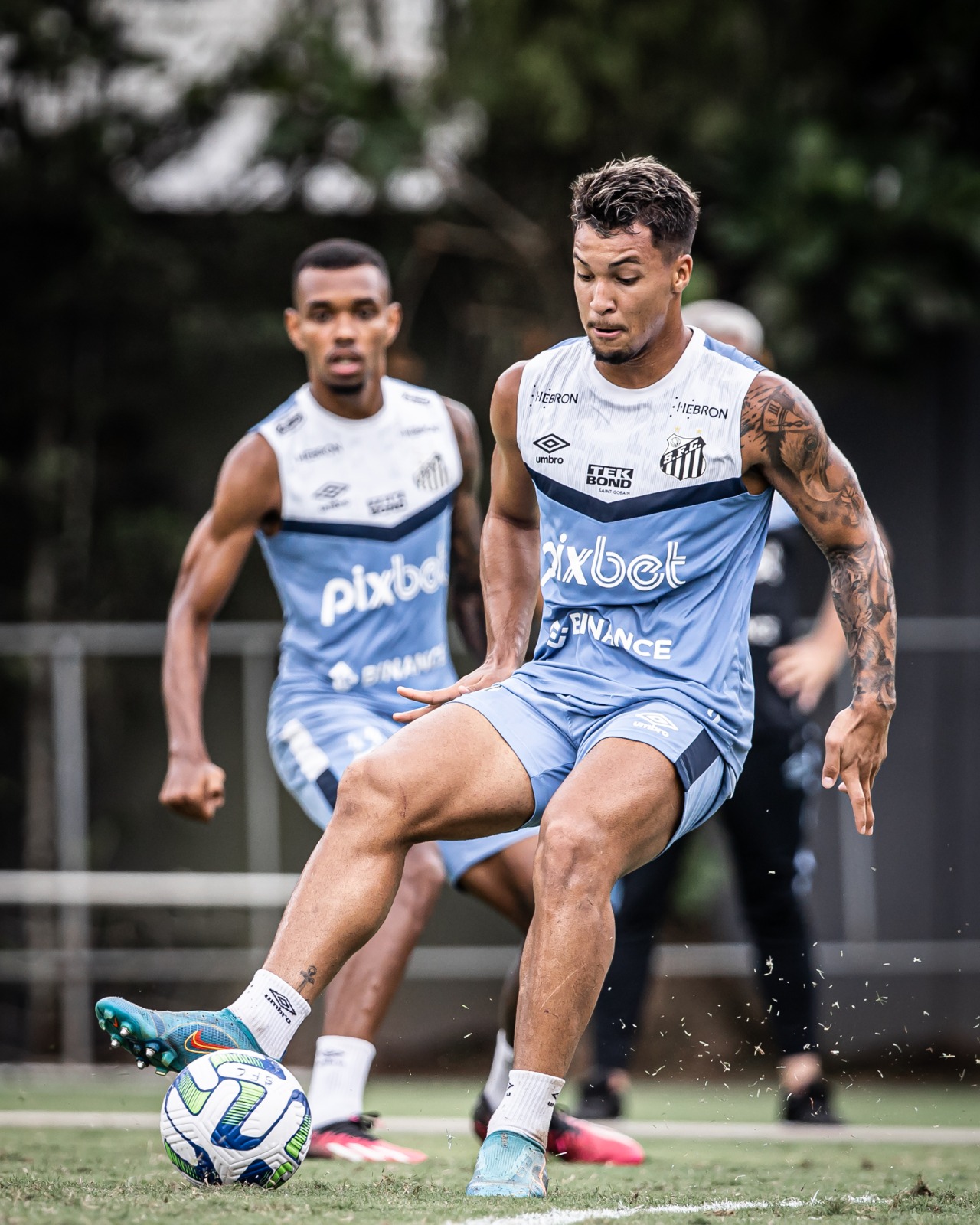 Técnico Odair Hellmann queima cabeça para montar o Santos na Copa do Brasil