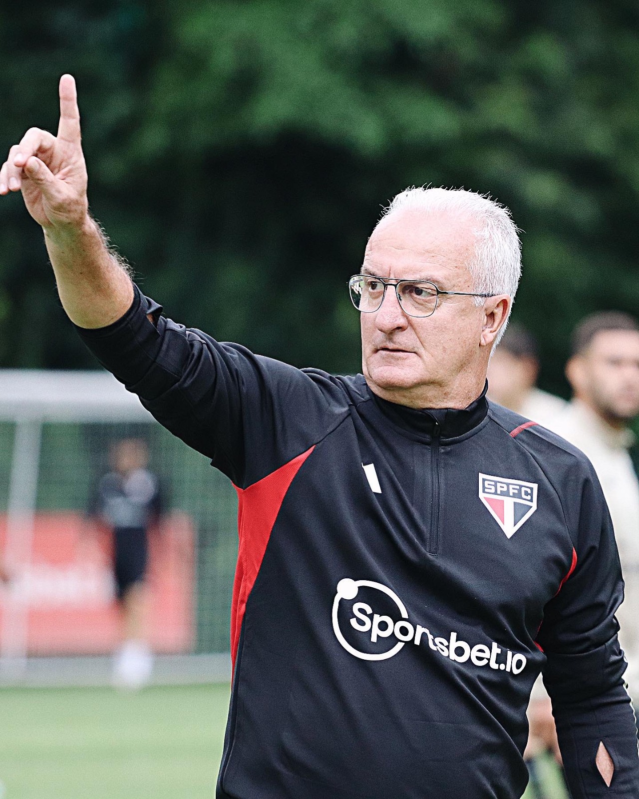 Técnico Dorival Júnior ainda tem dúvidas para escalar o São Paulo