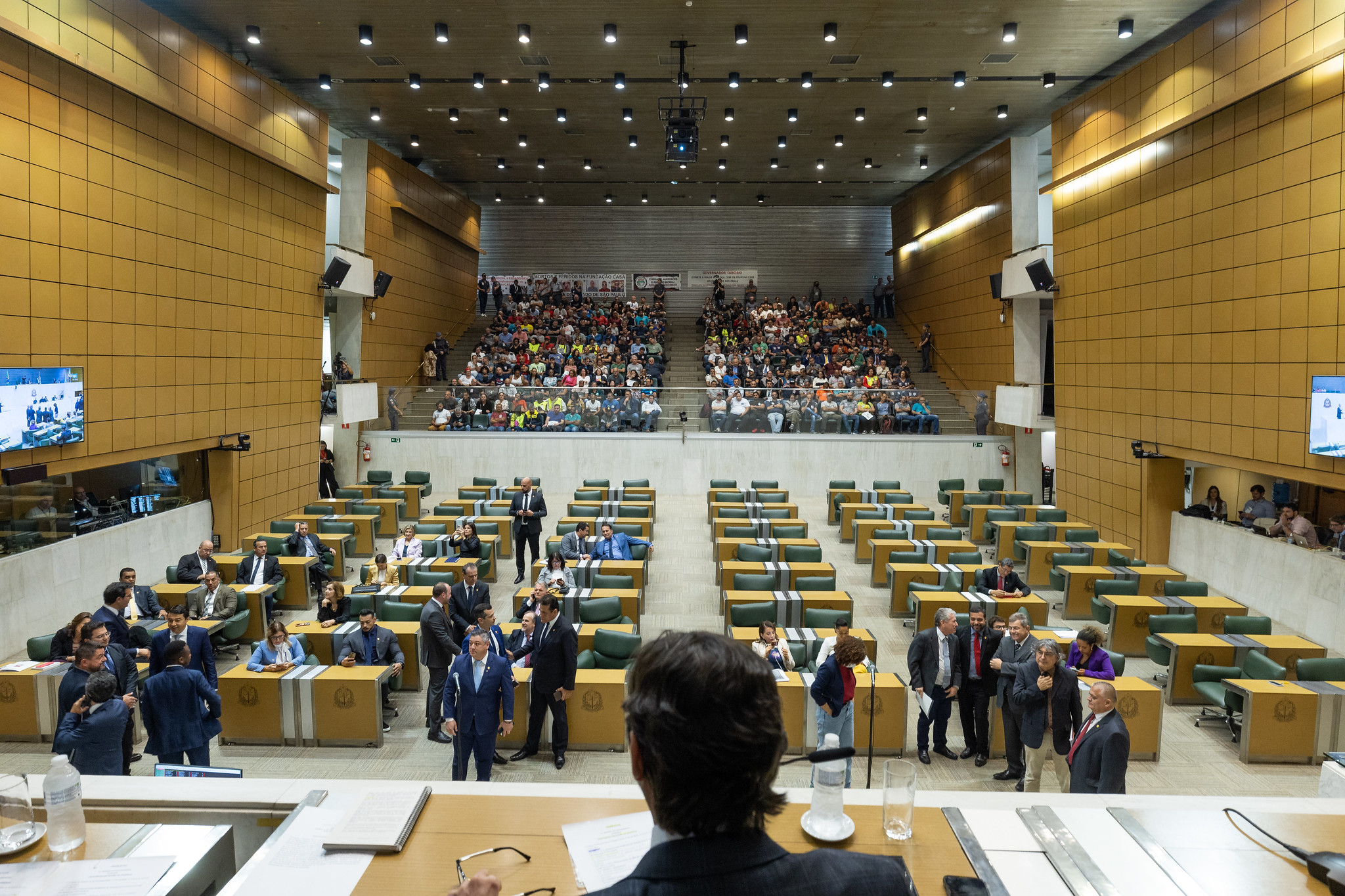 ALESP aprova, por unanimidade, reajuste salarial de policiais