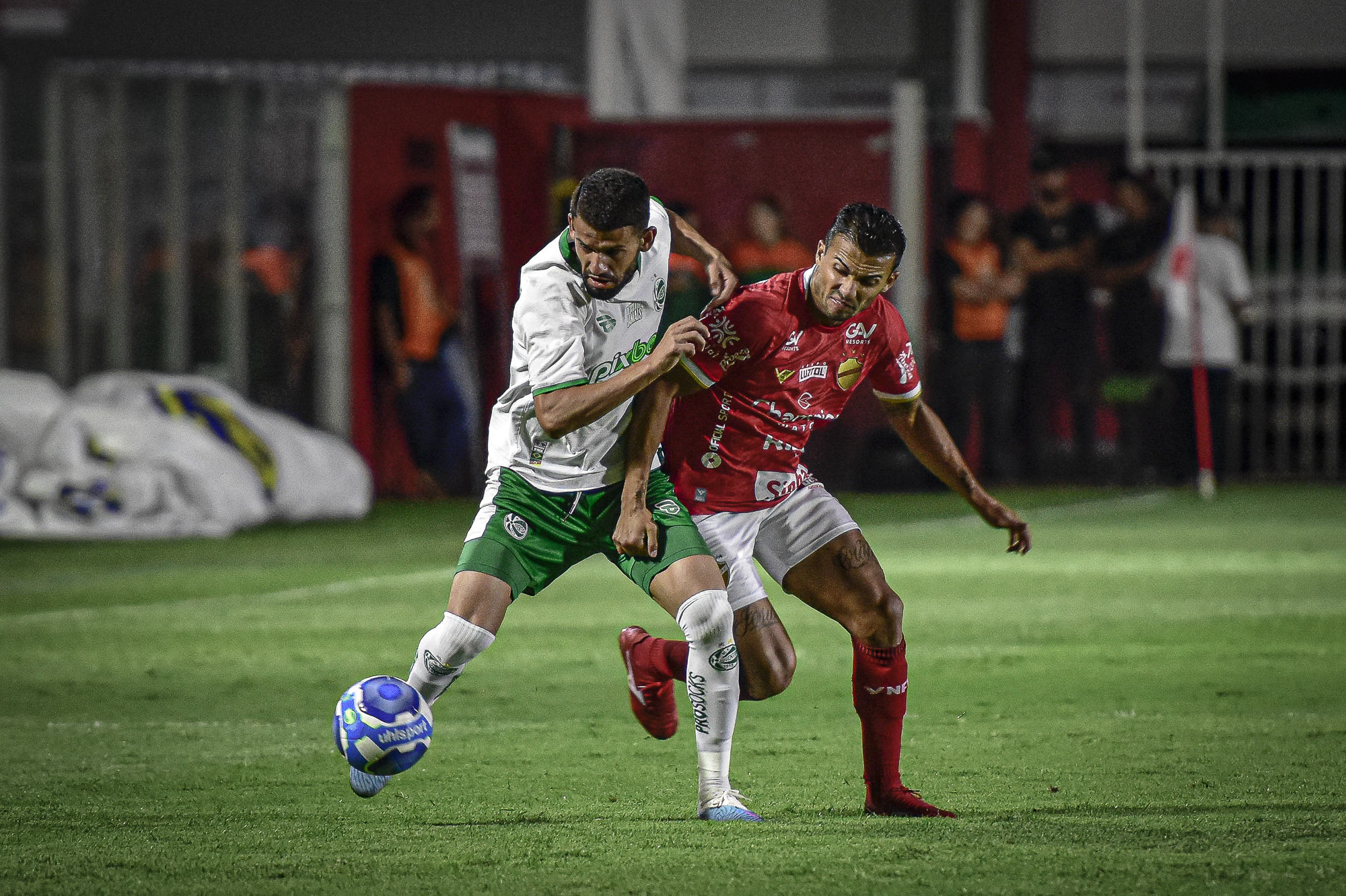 Pintado espera contar com veterano Nenê diante do Guarani