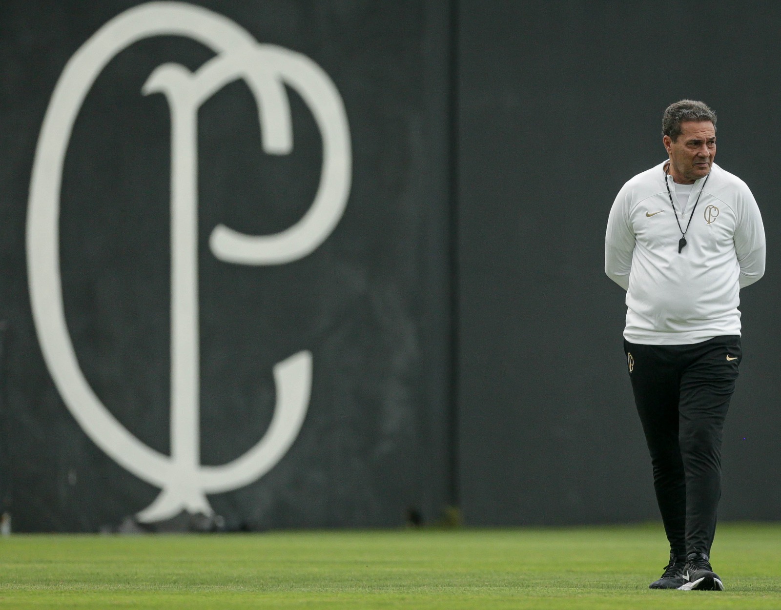 Sob batuta de Luxemburgo, Corinthians enfrenta o Independiente Del Valle