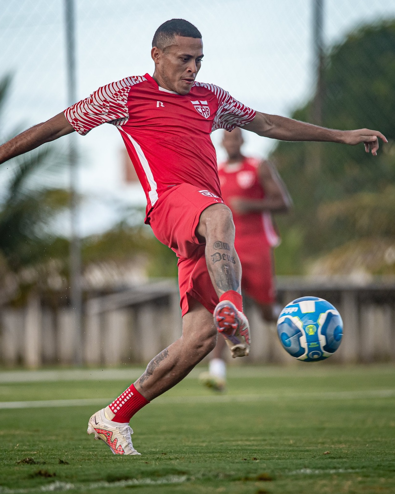 Técnico Daniel Paulista leva com naturalidade média de idade do CRB