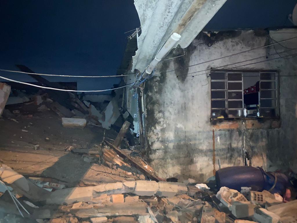 Desabamento mata gestante e bebê de 5 meses em Santa Bárbara d’Oeste