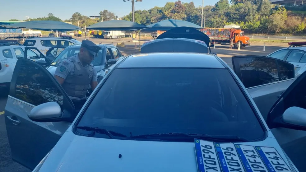 Quatro homens são presos por contrabando de cigarros em Piracicaba