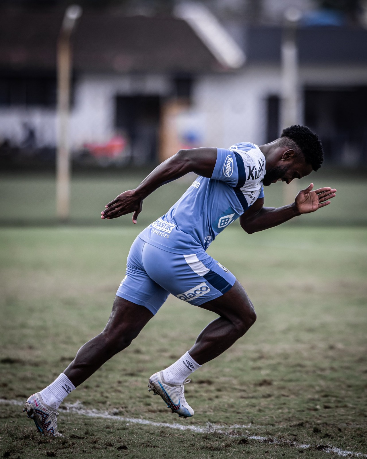 Santos terá força máxima para enfrentar o Corinthians na Vila