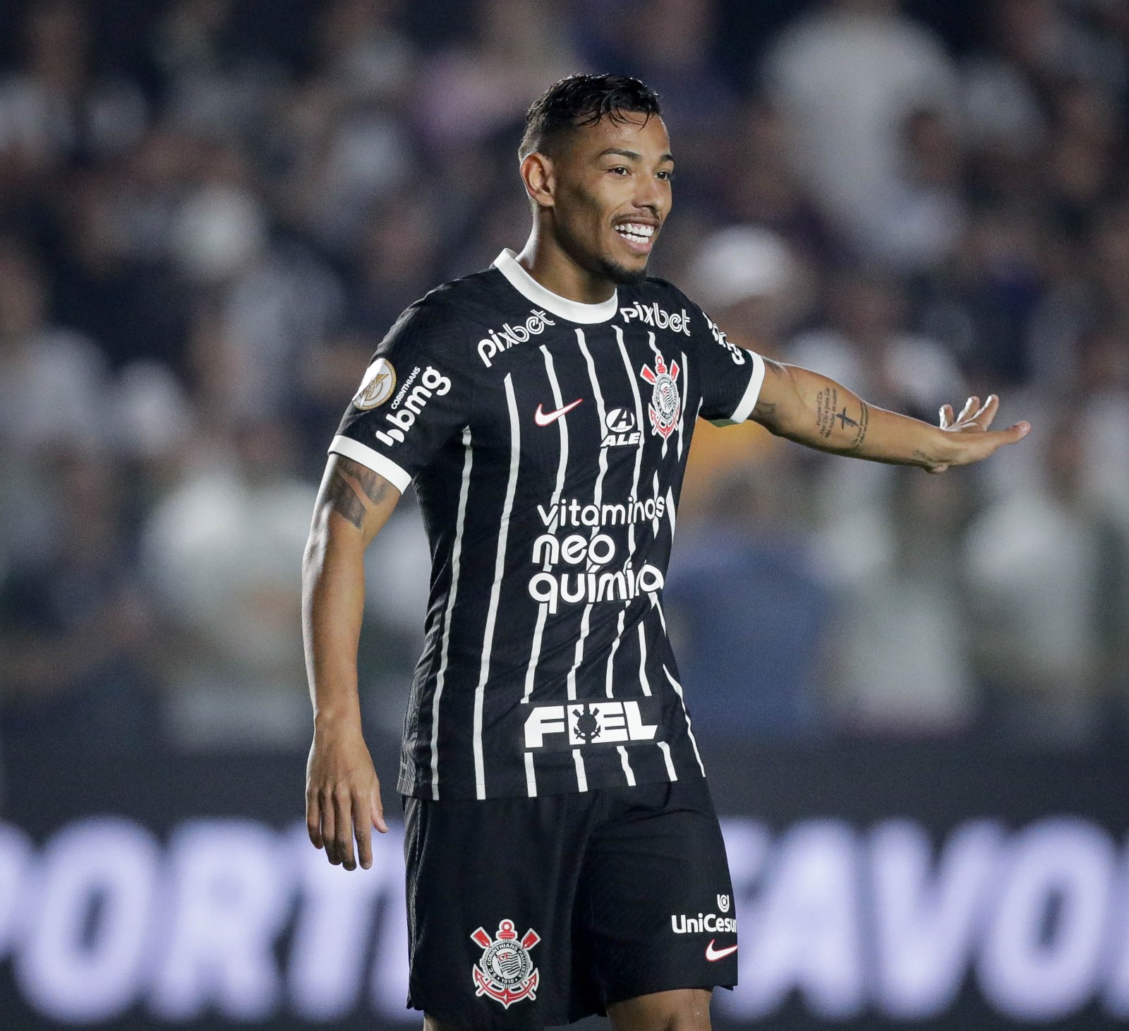 Técnico Vanderlei Luxemburgo enaltece postura do Corinthians na Vila Belmiro