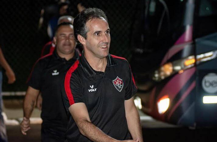 Vitória poderá contar com atacante Zé Hugo para encarar o Guarani