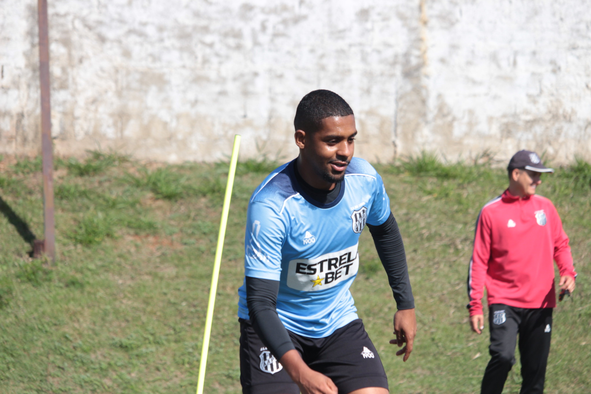 Após sequência no time titular, Ramon Carvalho comemora bom momento na Ponte Preta