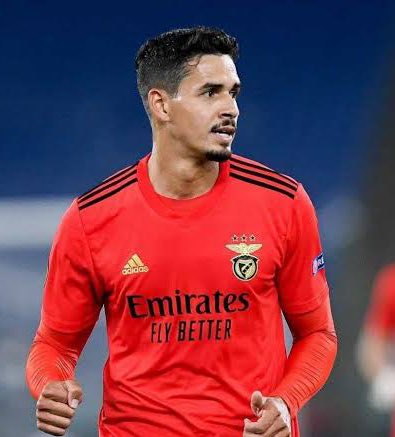 Corinthians pode fechar com zagueiro Lucas Veríssimos do Benfica